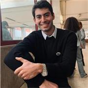 Sono uno studente al secondo anno di scienze biologiche che impartisce lezioni di biologia e chimica